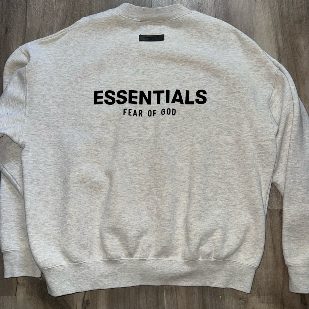 Fear of God Essentials Crewneck Light Oatmeal